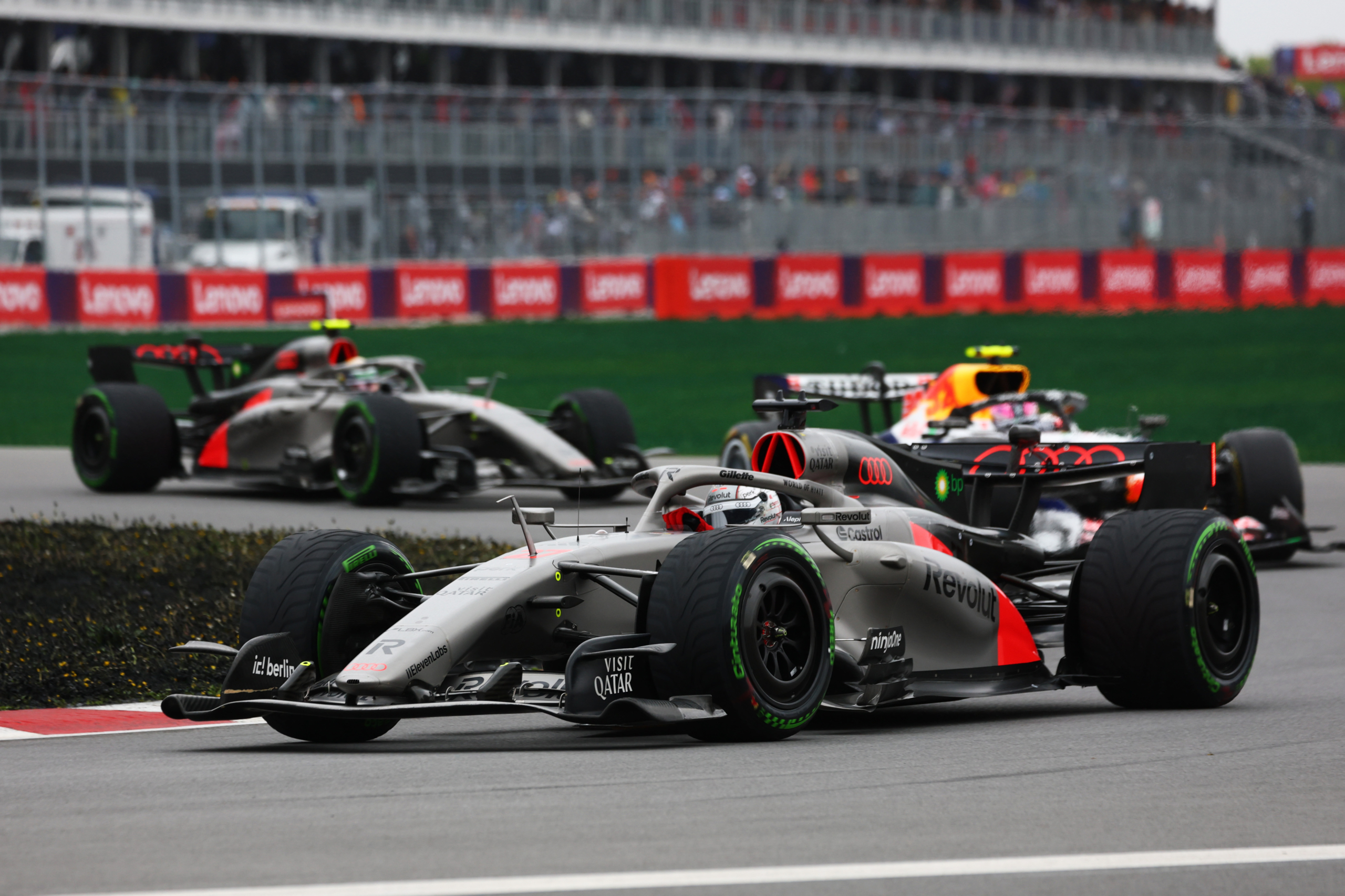 Grand Prix van Canada 2026 (Raceverslag): Classy Canada door magische gevechten tussen de Mercedes.